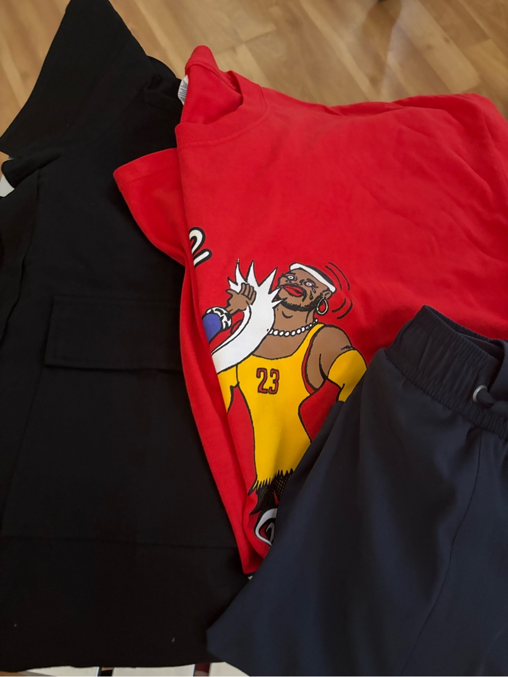 Men’s 2xl bundle new 3 pcs shirt, t shirt , shorts